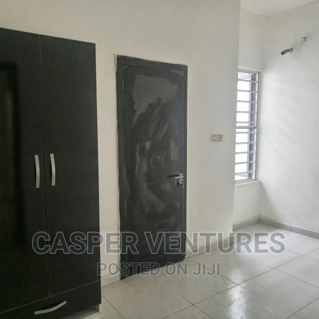 4bdrm Townhouse/Terrace in Orchid, Chevron for sale in Chevron