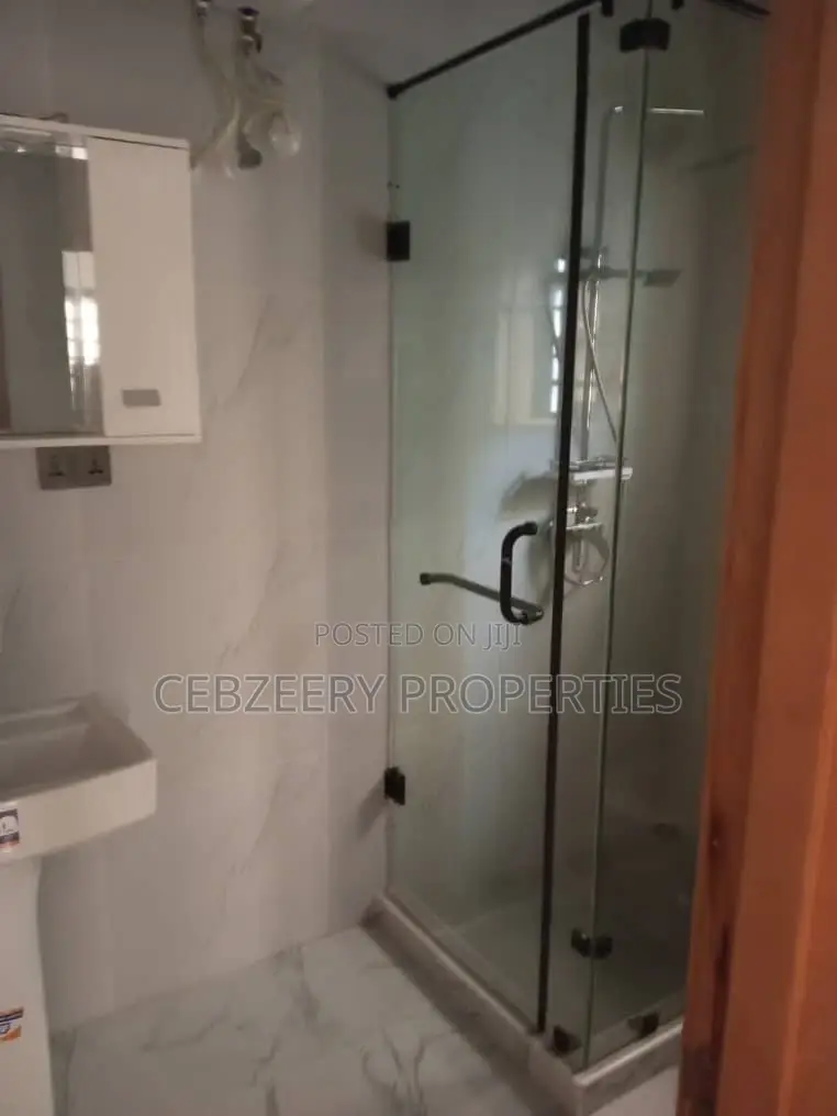 4bdrm Duplex in Lekki for sale in Lekki