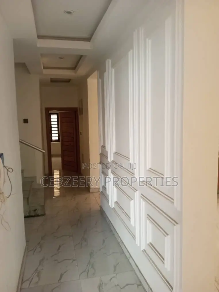 4bdrm Duplex in Lekki for sale in Lekki