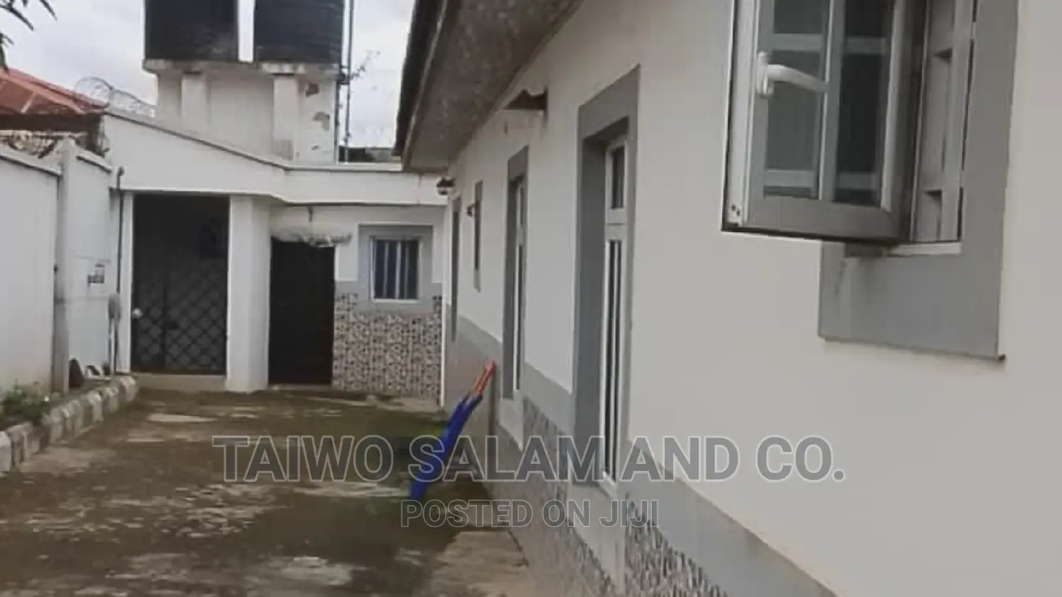 Furnished 3bdrm Block of Flats in Behind The Nest, Akala Express in Akala Express