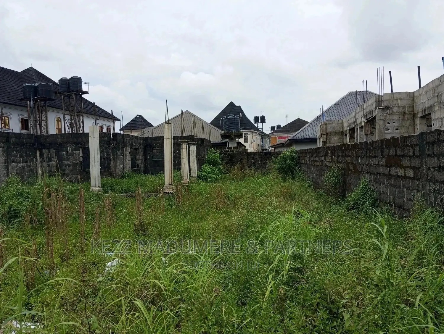 For Sale Land With Uncompleted Structure in Port-Harcourt