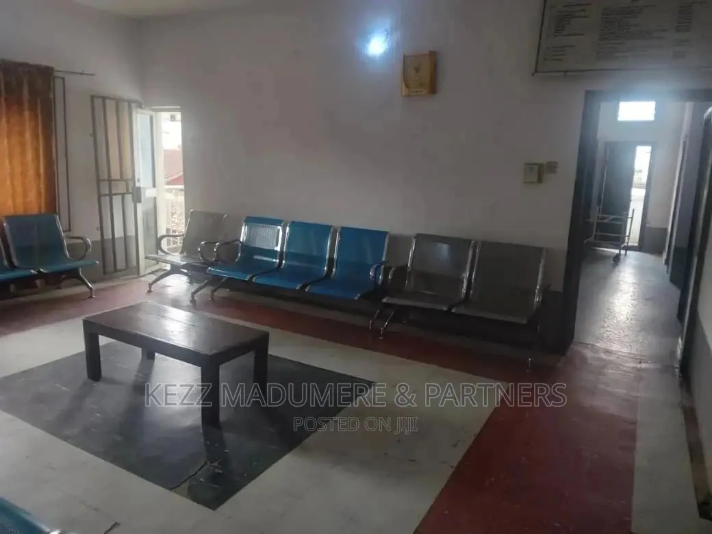 Furnished 3bdrm Block of Flats in Ikenaegbu Ext , for sale in Owerri