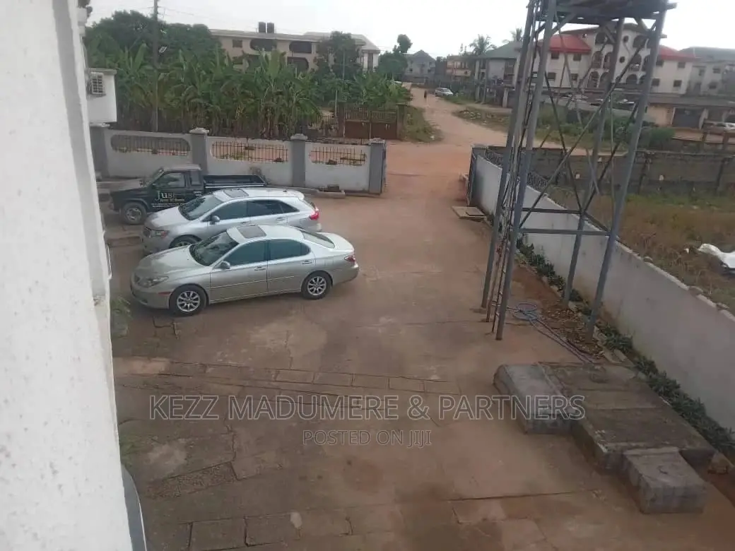 Furnished 3bdrm Block of Flats in Ikenaegbu Ext , for sale in Owerri