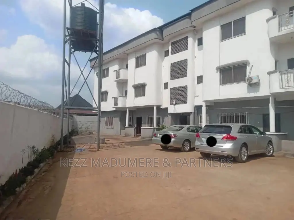 Furnished 3bdrm Block of Flats in Ikenaegbu Ext , for sale in Owerri