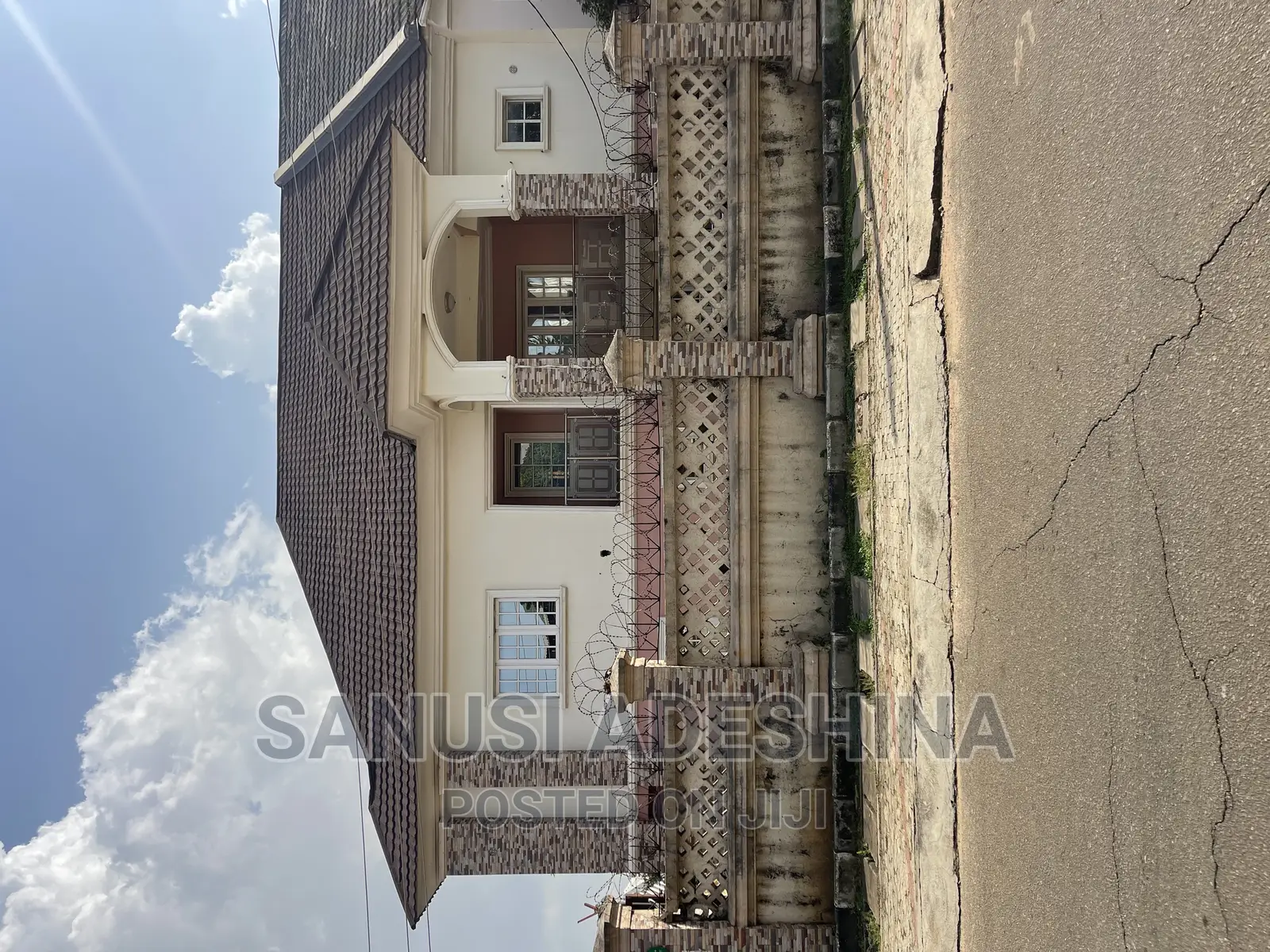 7bdrm Duplex in Wuse Zone 5 Abuja for sale in Zone 5 / Wuse