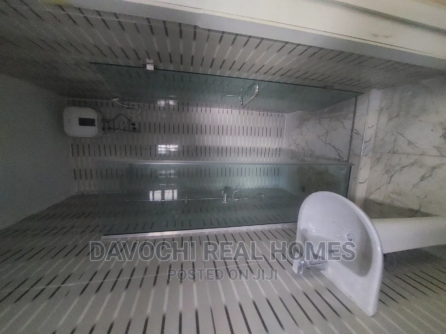 Furnished Mini Flat in Freedom Way, Lekki for rent in Lekki