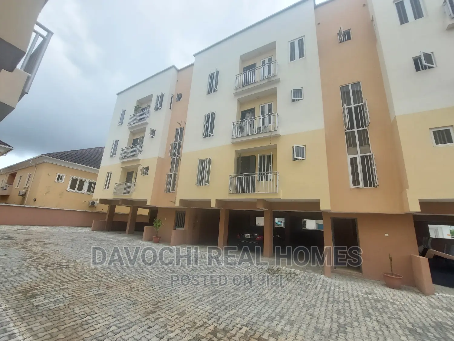 2bdrm Apartment in Chevron Second Toll, Lekki for rent in Lekki