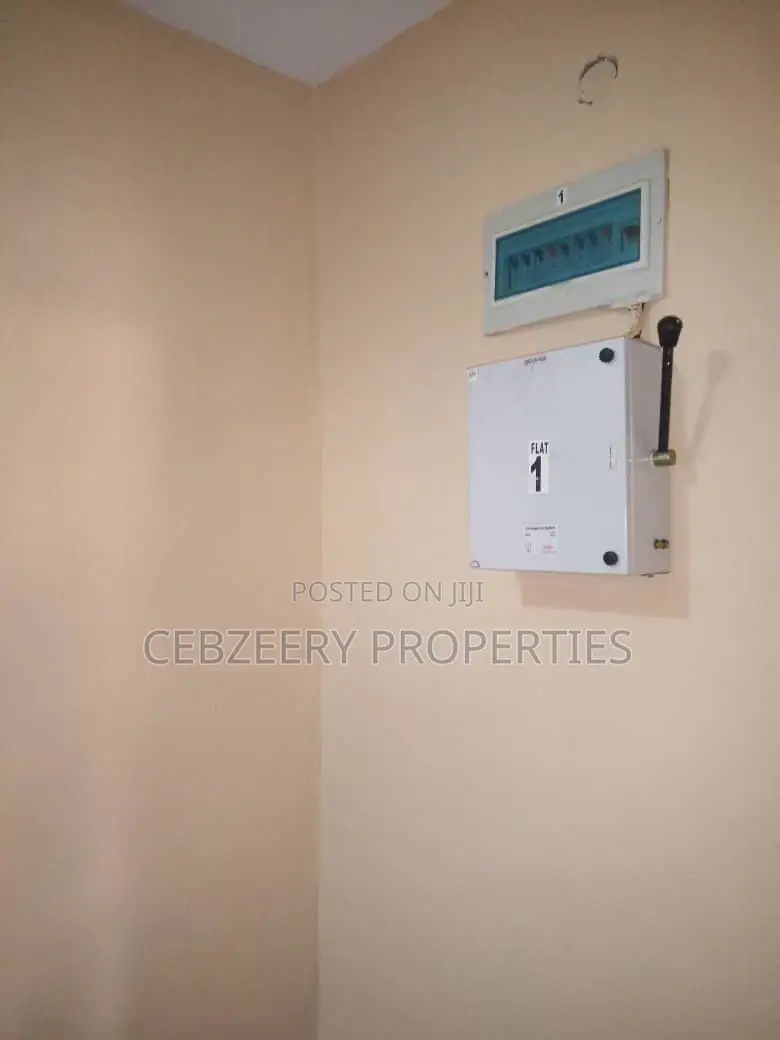 2bdrm Apartment in Yakoyo/Alagbole for rent in Yakoyo/Alagbole