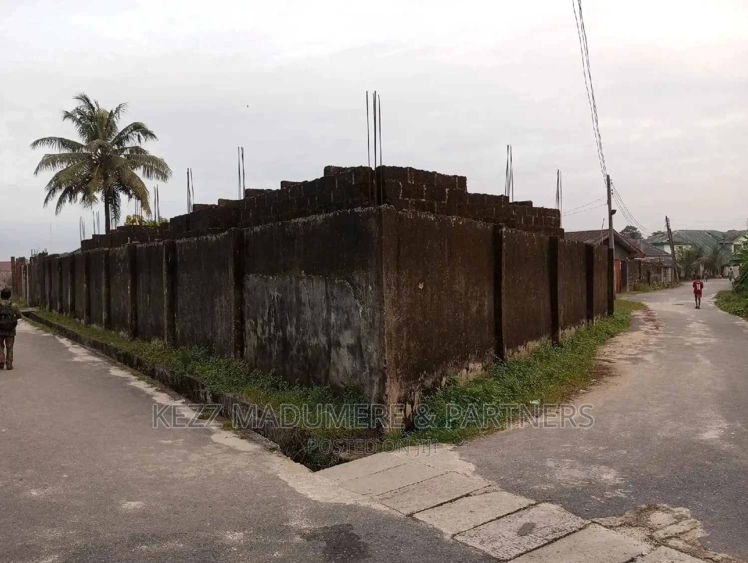 10bdrm Block of Flats in Estate Back Of, Port-Harcourt for sale in Port-Harcourt