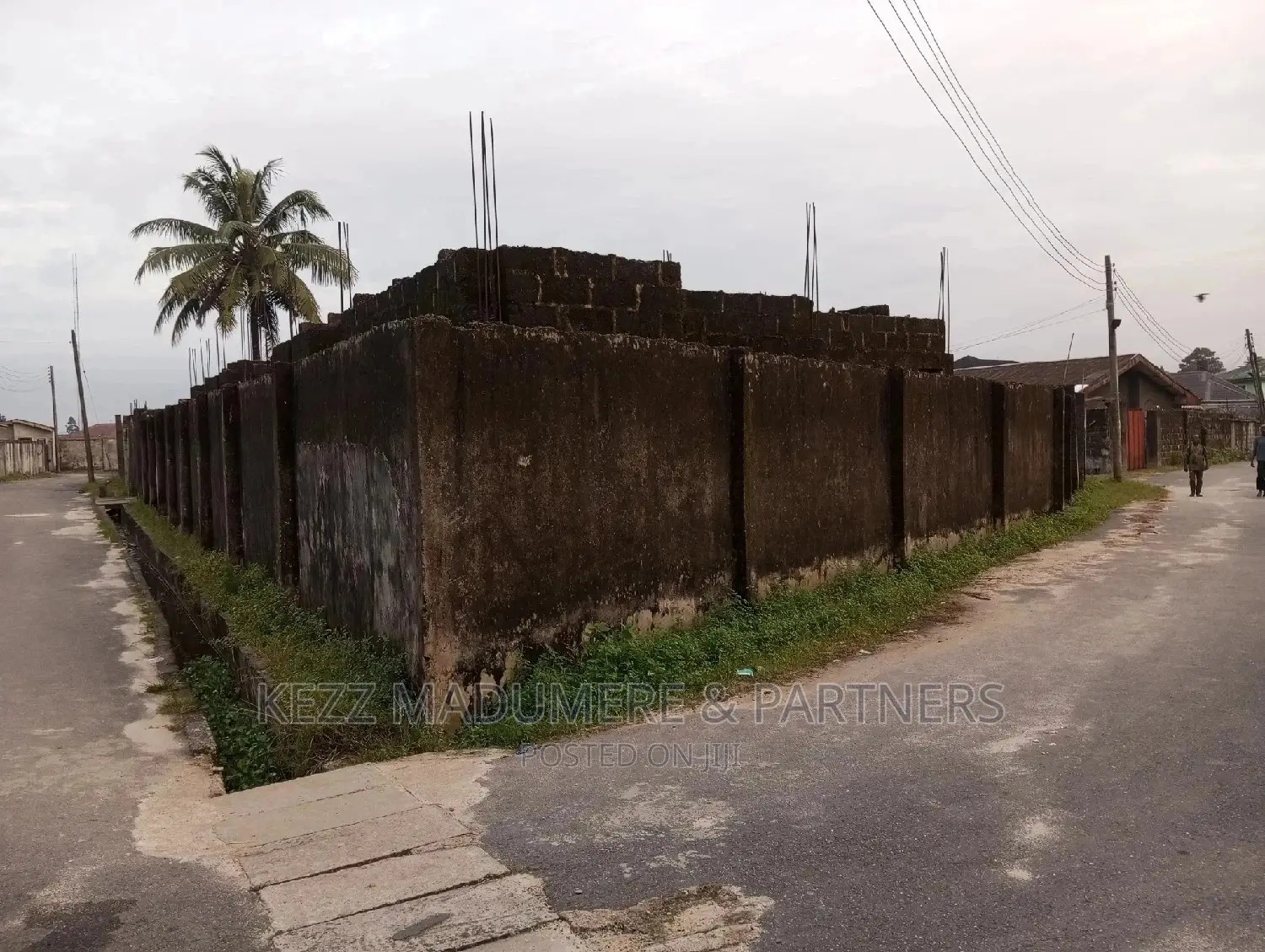 10bdrm Block of Flats in Estate Back Of, Port-Harcourt for sale in Port-Harcourt