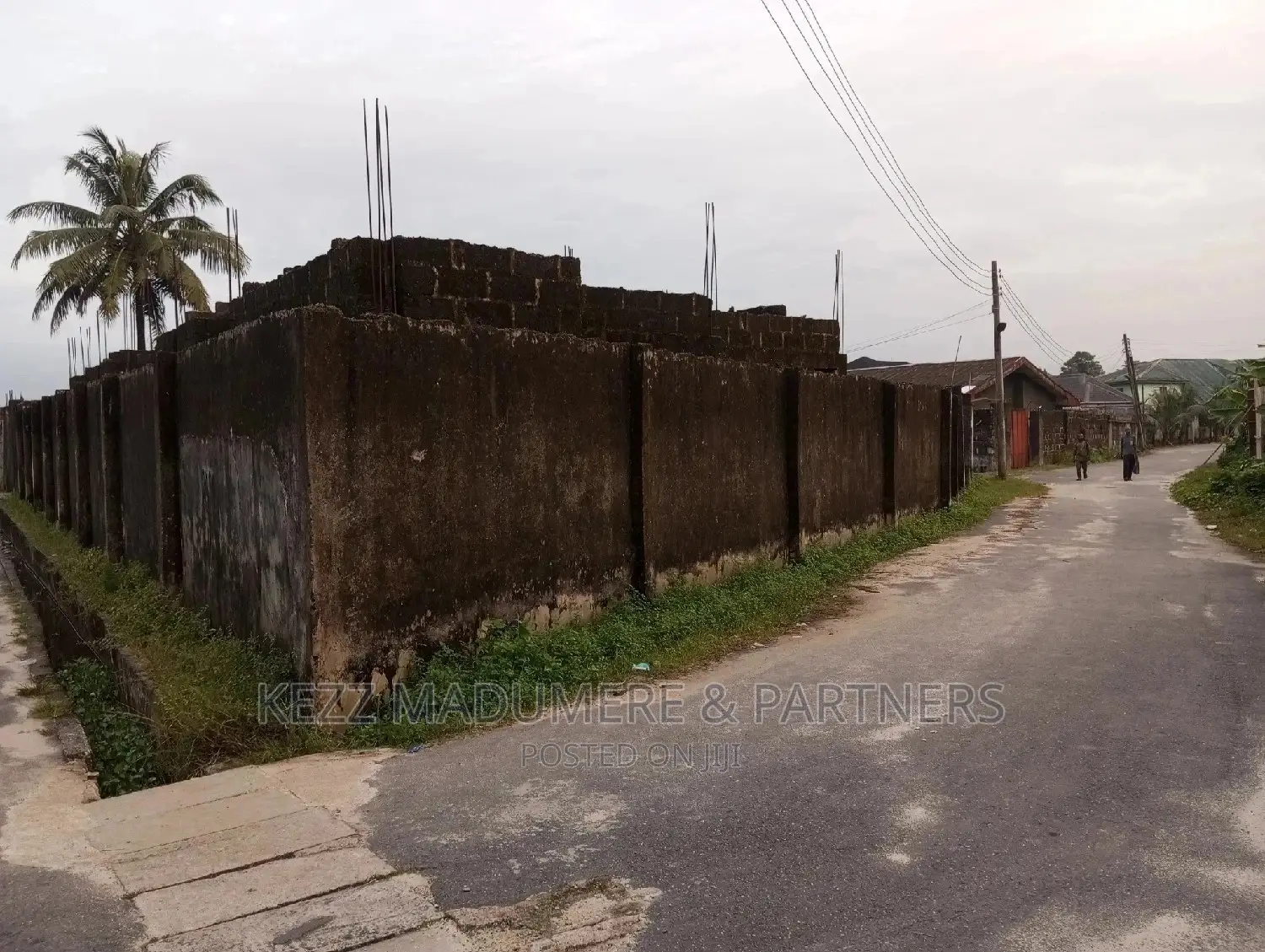 10bdrm Block of Flats in Estate Back Of, Port-Harcourt for sale in Port-Harcourt