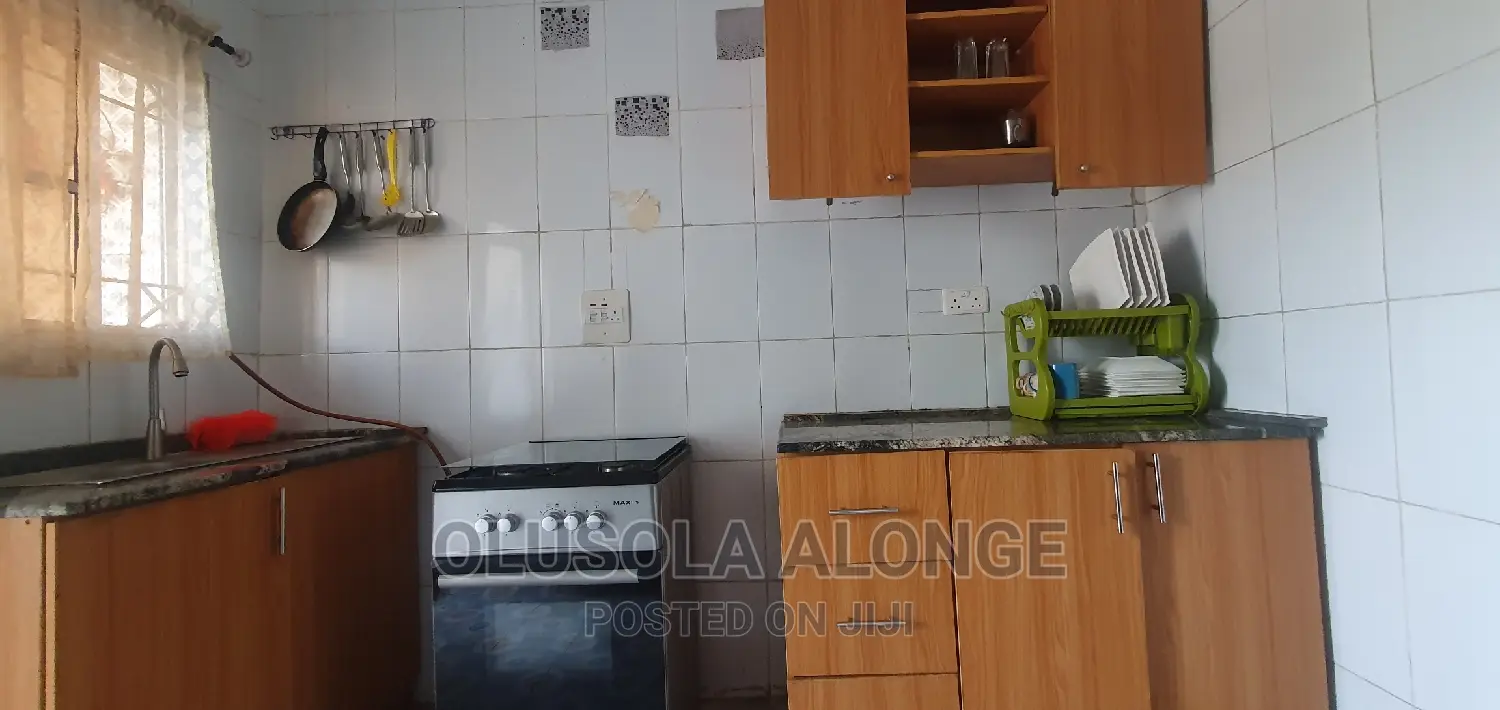 Cheapest Sparkling 3bedroom Apartment+ Starlink Internet in Lugbe District
