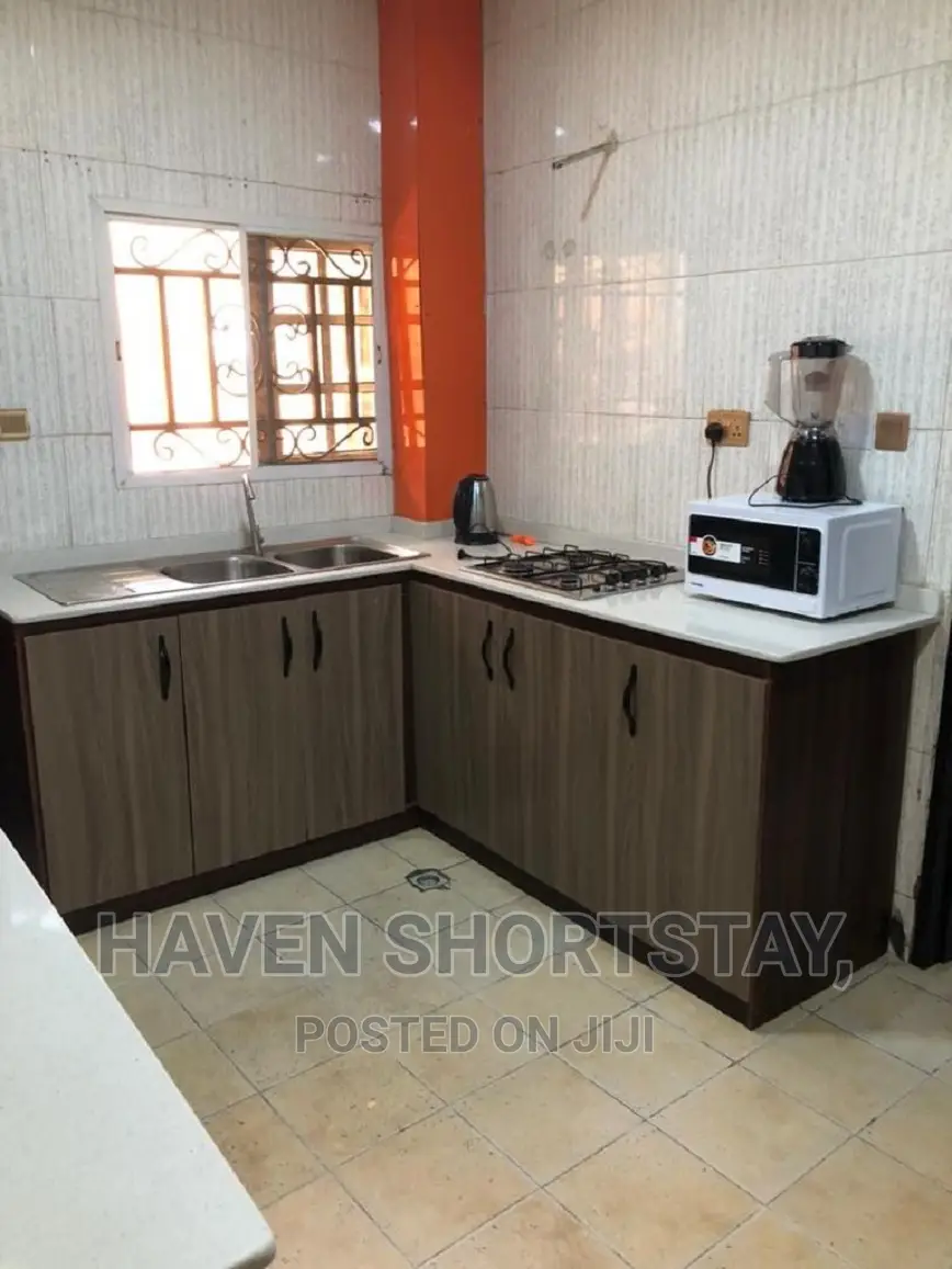 Spacious 1-BRM Flat for Shortlet Inside Magodo Shangisha in GRA Phase 2 Shangisha