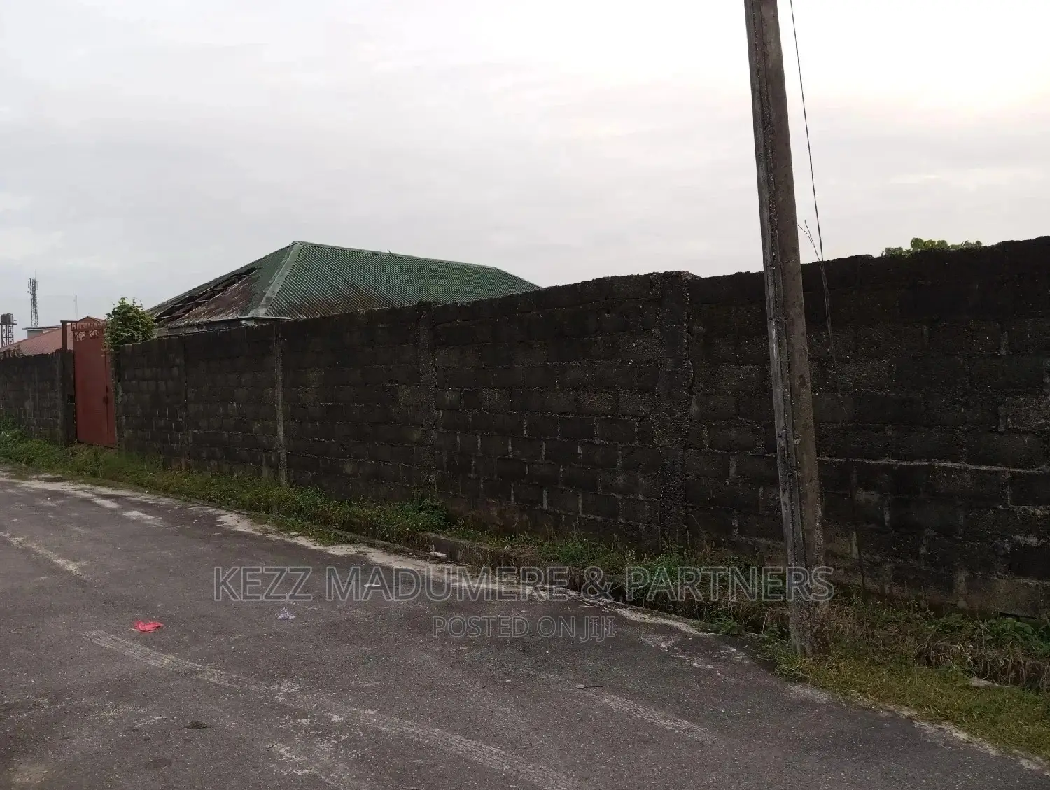For Sale Land With Bungalow in Port-Harcourt