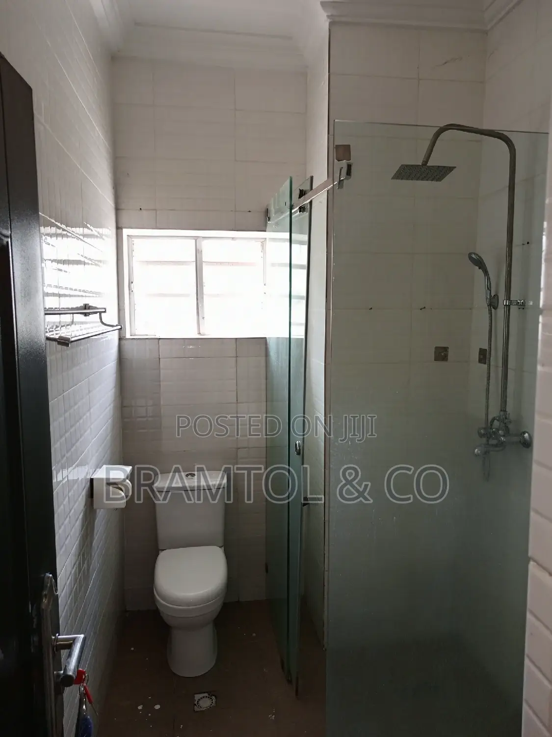 3bdrm Block of Flats in Wuye for rent in Wuye