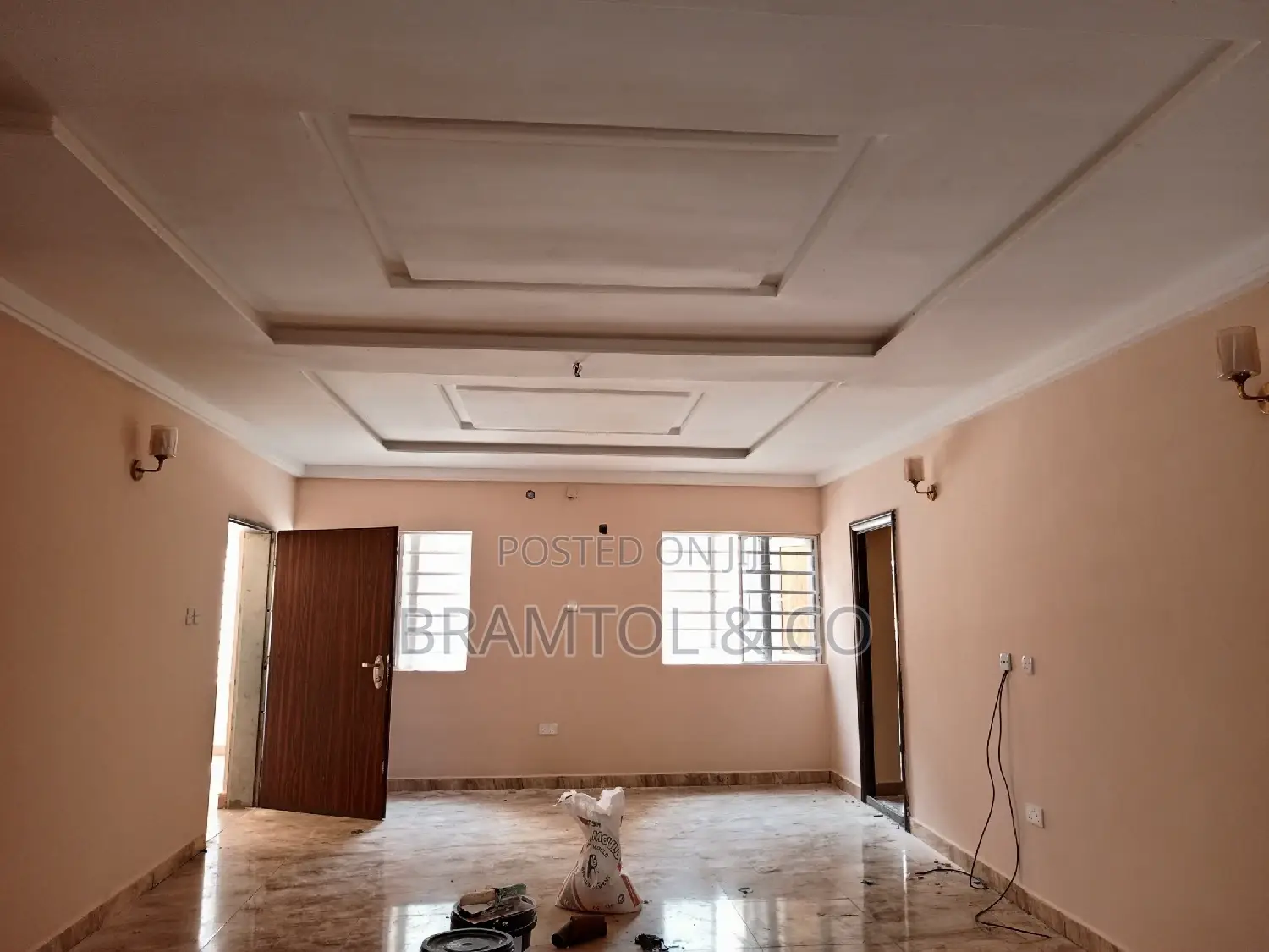 3bdrm Block of Flats in Wuye for rent in Wuye