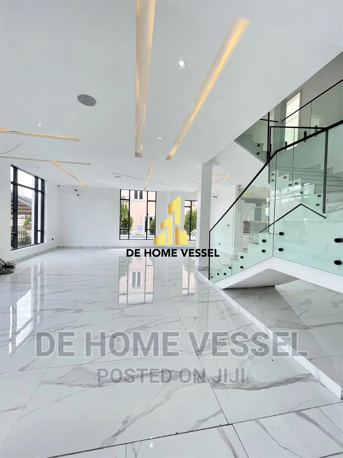 5bdrm Duplex in Osapa london for sale in Osapa london