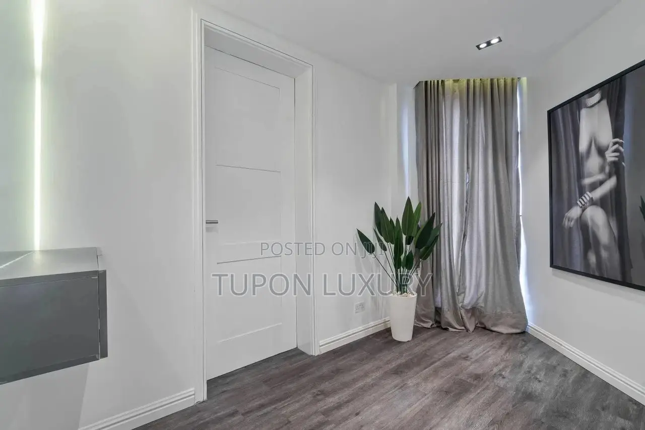 2 Units of Luxury 3bedroom With Pool,Gym Lagoon View in Ikoyi