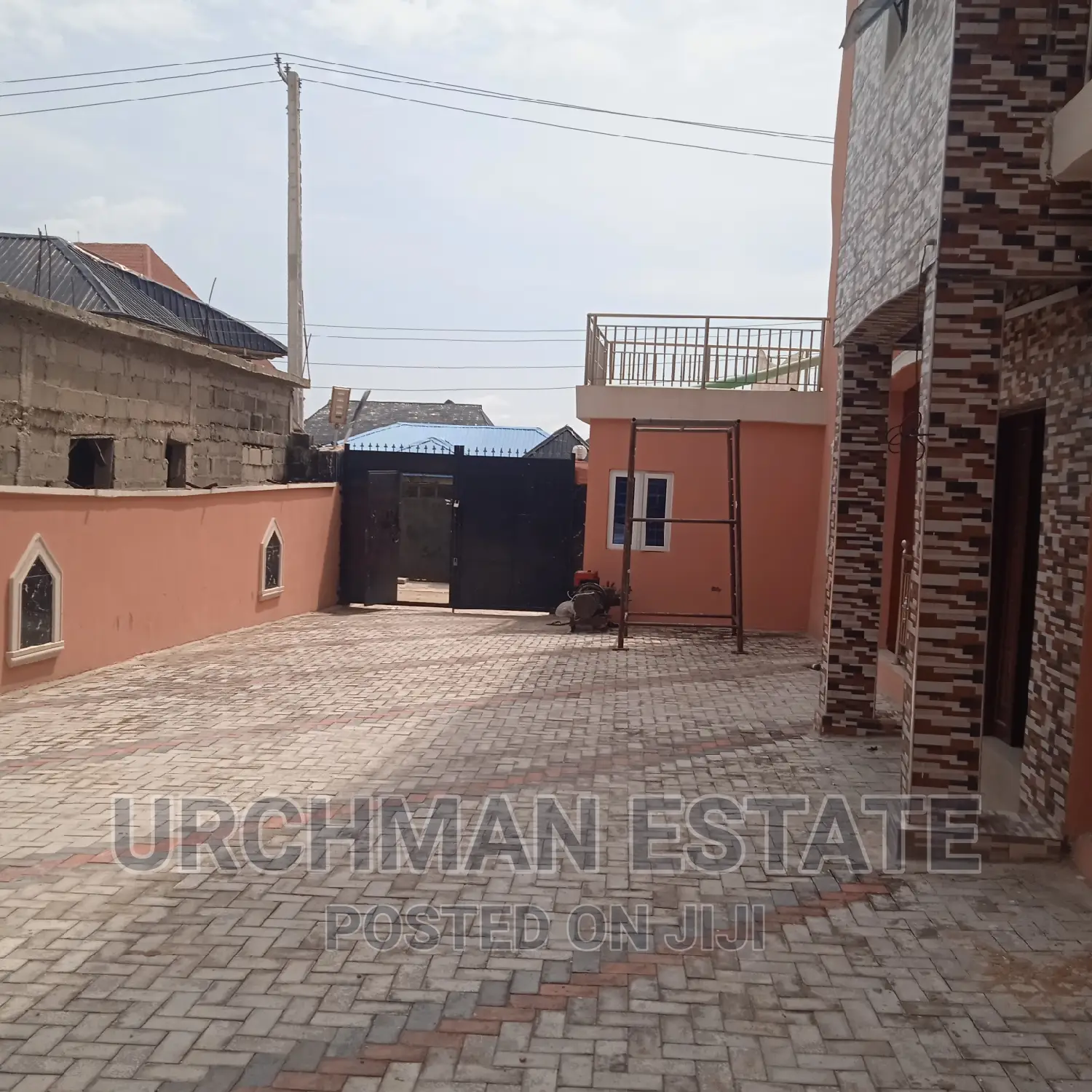 Furnished Mini Flat in Pedro Newsite, Alakija for rent in Alakija