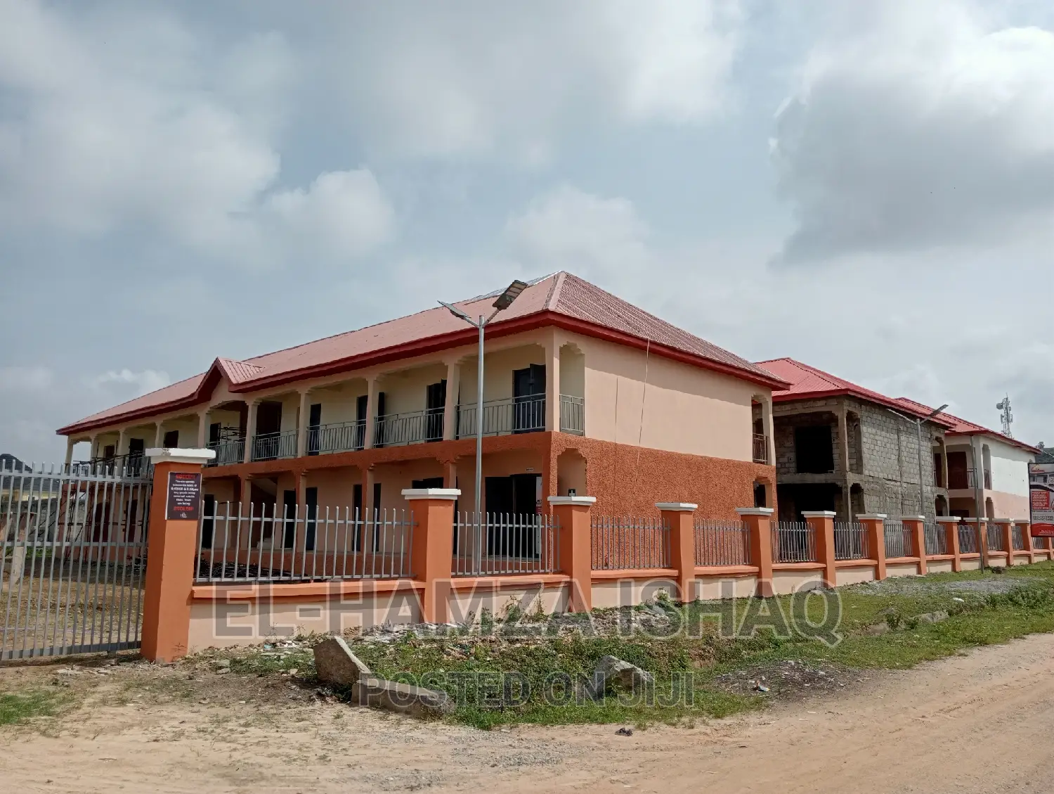 Lock Up Shop for Sell in Lugbe District