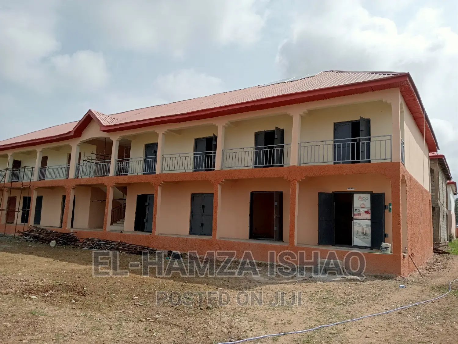 Lock Up Shop for Sell in Lugbe District