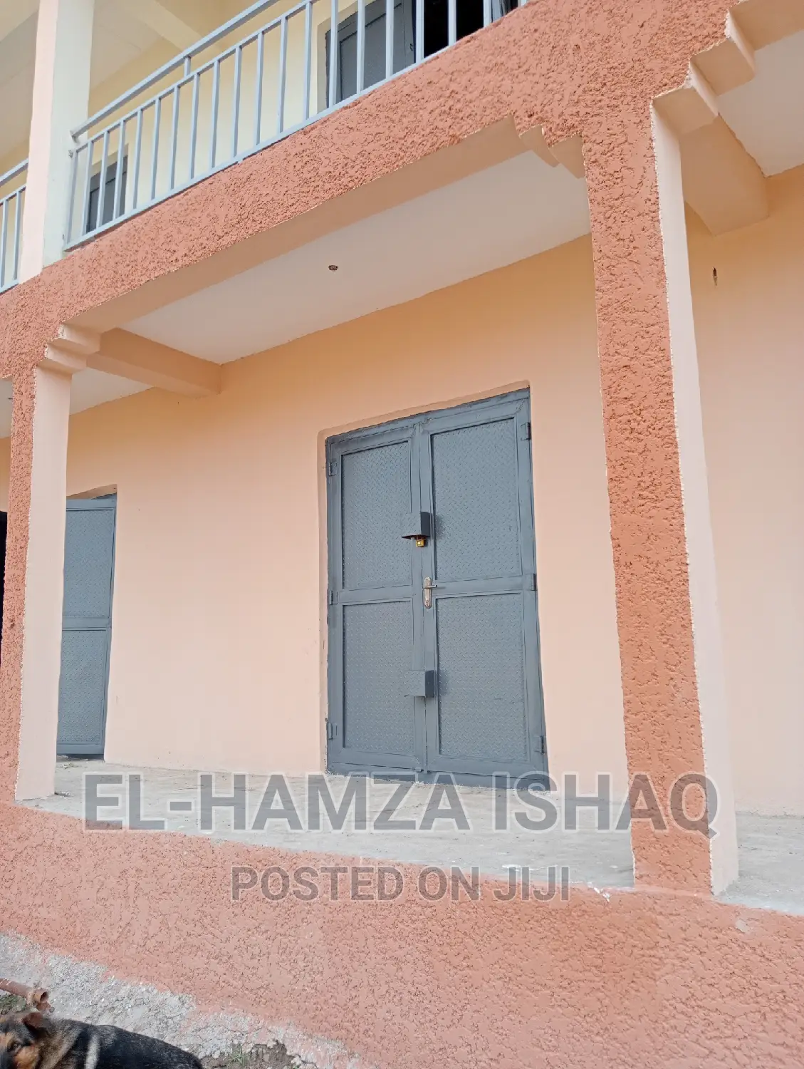 Lock Up Shop for Sell in Lugbe District
