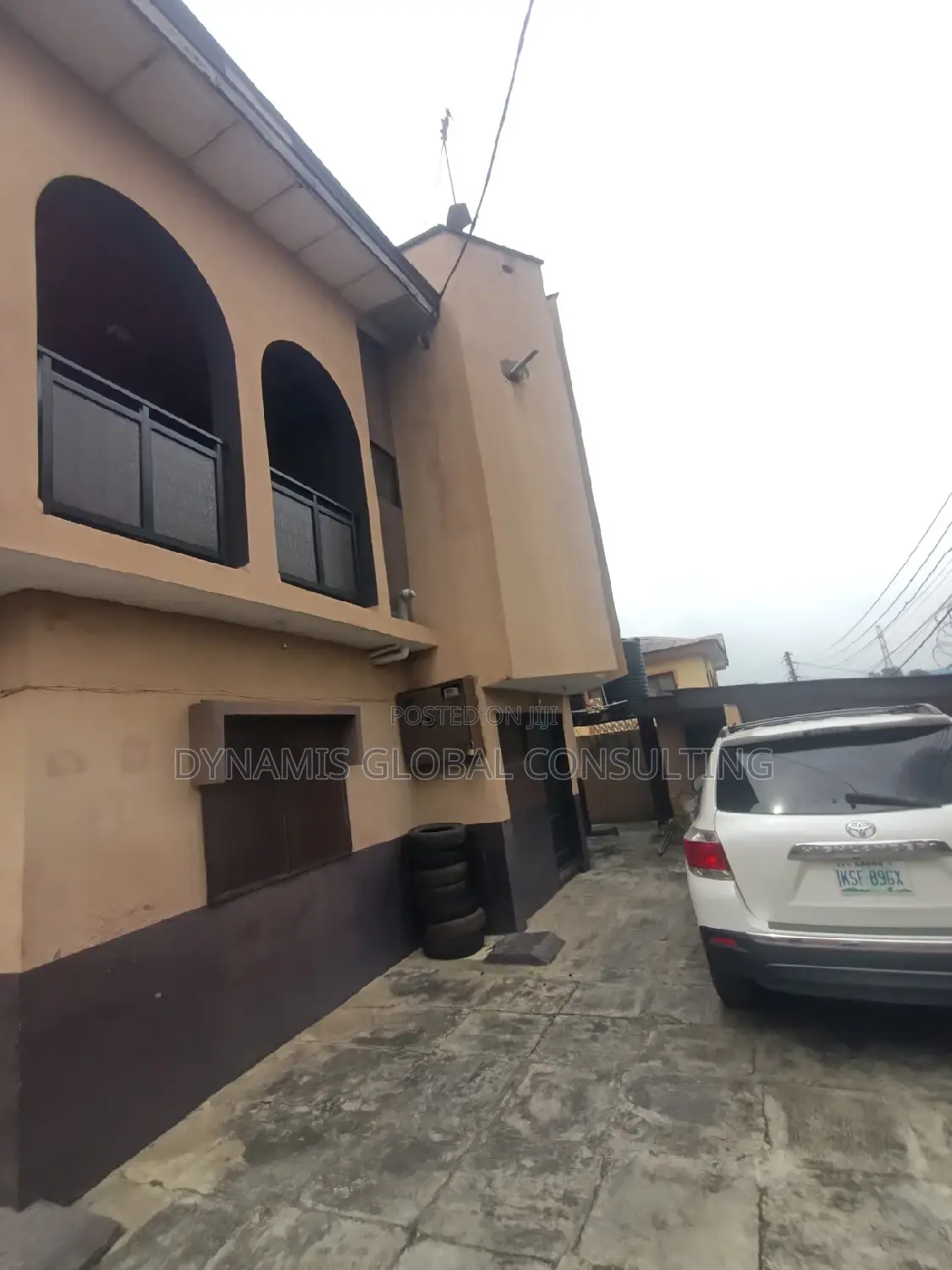 Furnished 2bdrm Bungalow in Olufemi Ojo Close, Omole Phase 2 for rent in Omole Phase 2