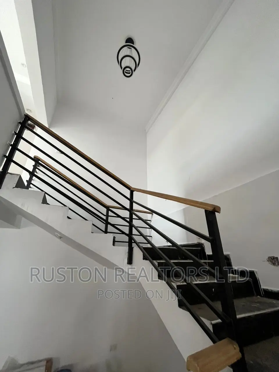 4 Bedroom Terraced Duplex With Bq in Alalubosa