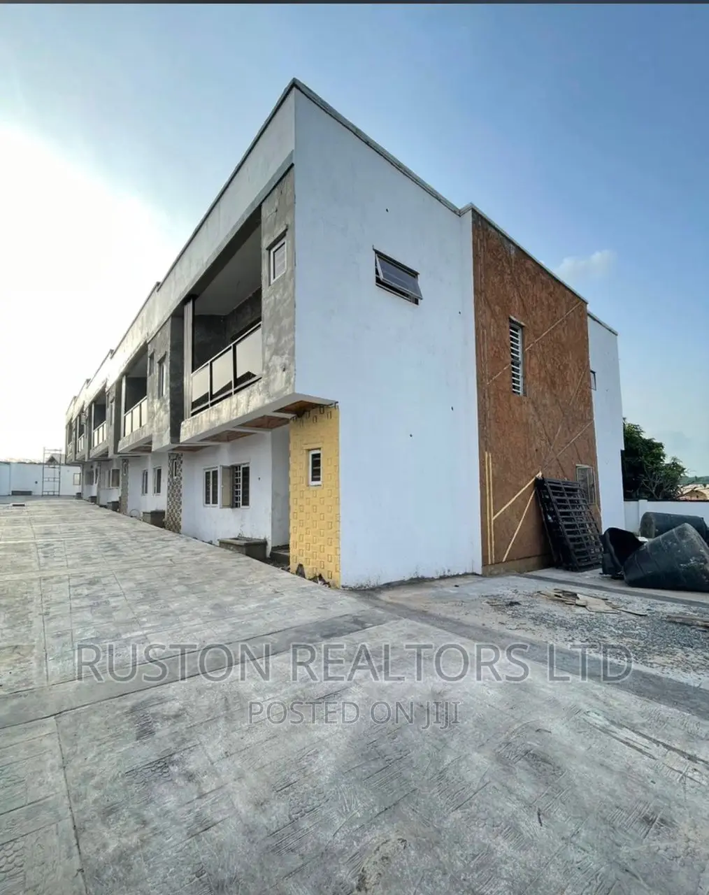 4 Bedroom Terraced Duplex With Bq in Alalubosa