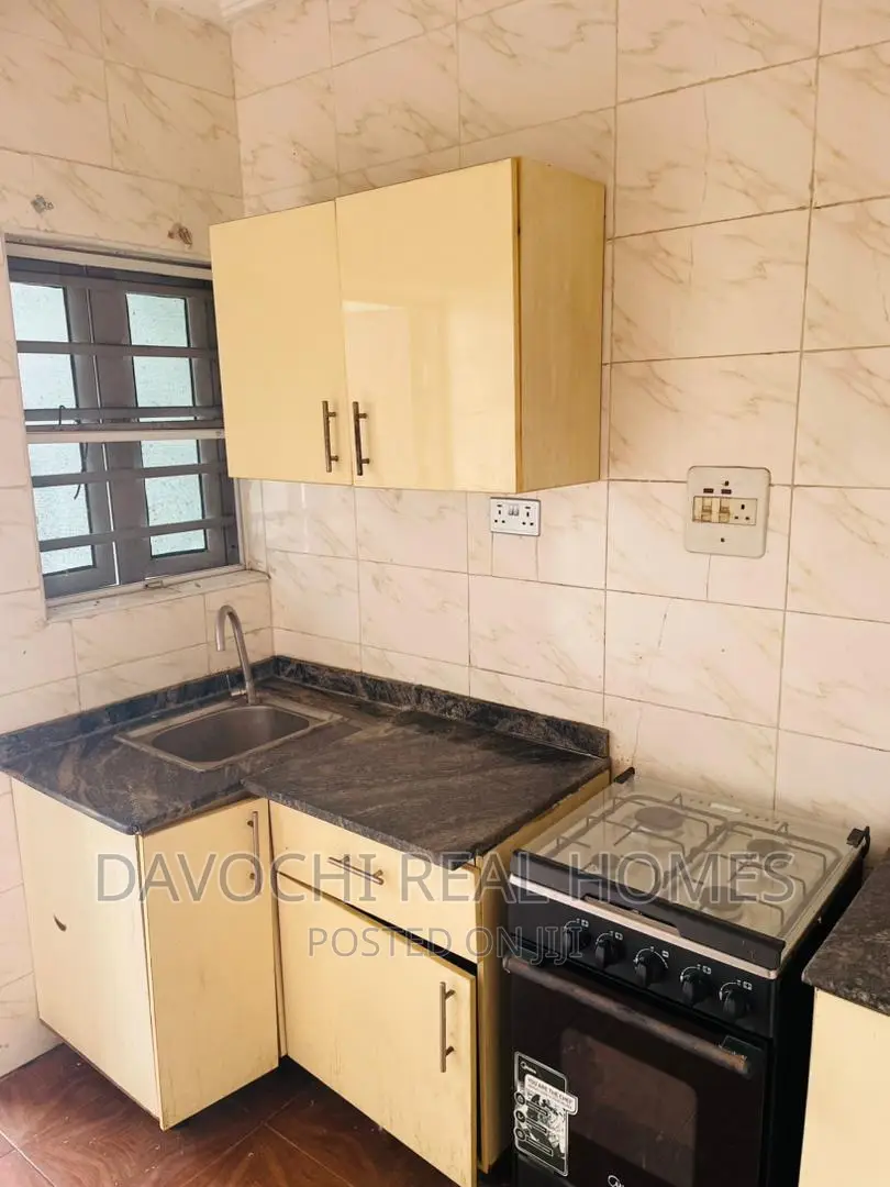 2bdrm Apartment in Ikota Villa Estate, Lekki for rent in Lekki