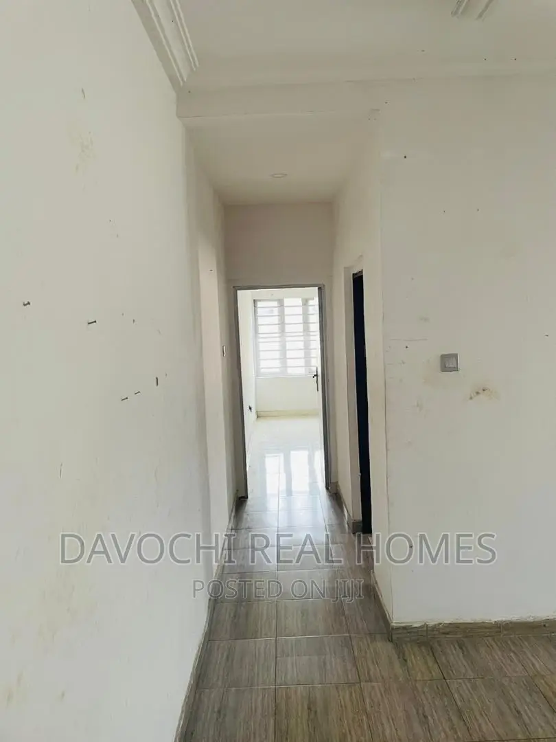 2bdrm Apartment in Ikota Villa Estate, Lekki for rent in Lekki