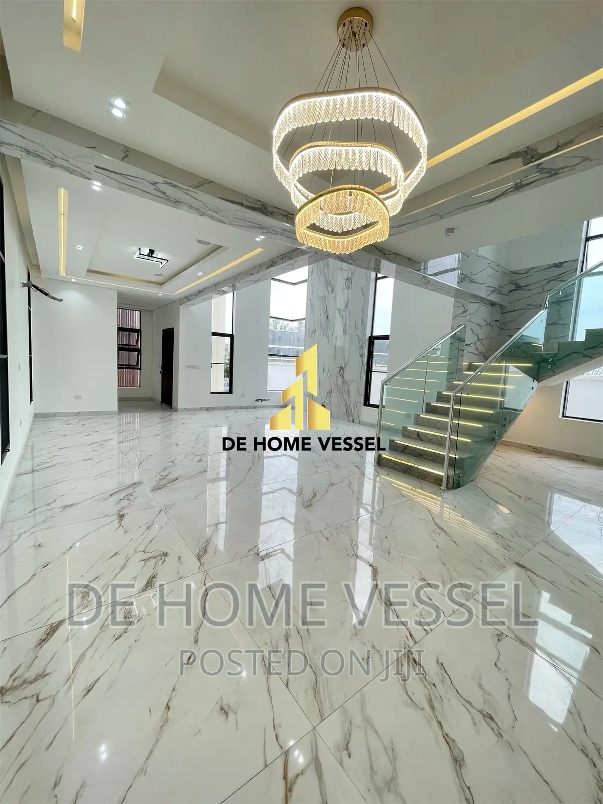 5bdrm Duplex in Osapa london for sale in Osapa london