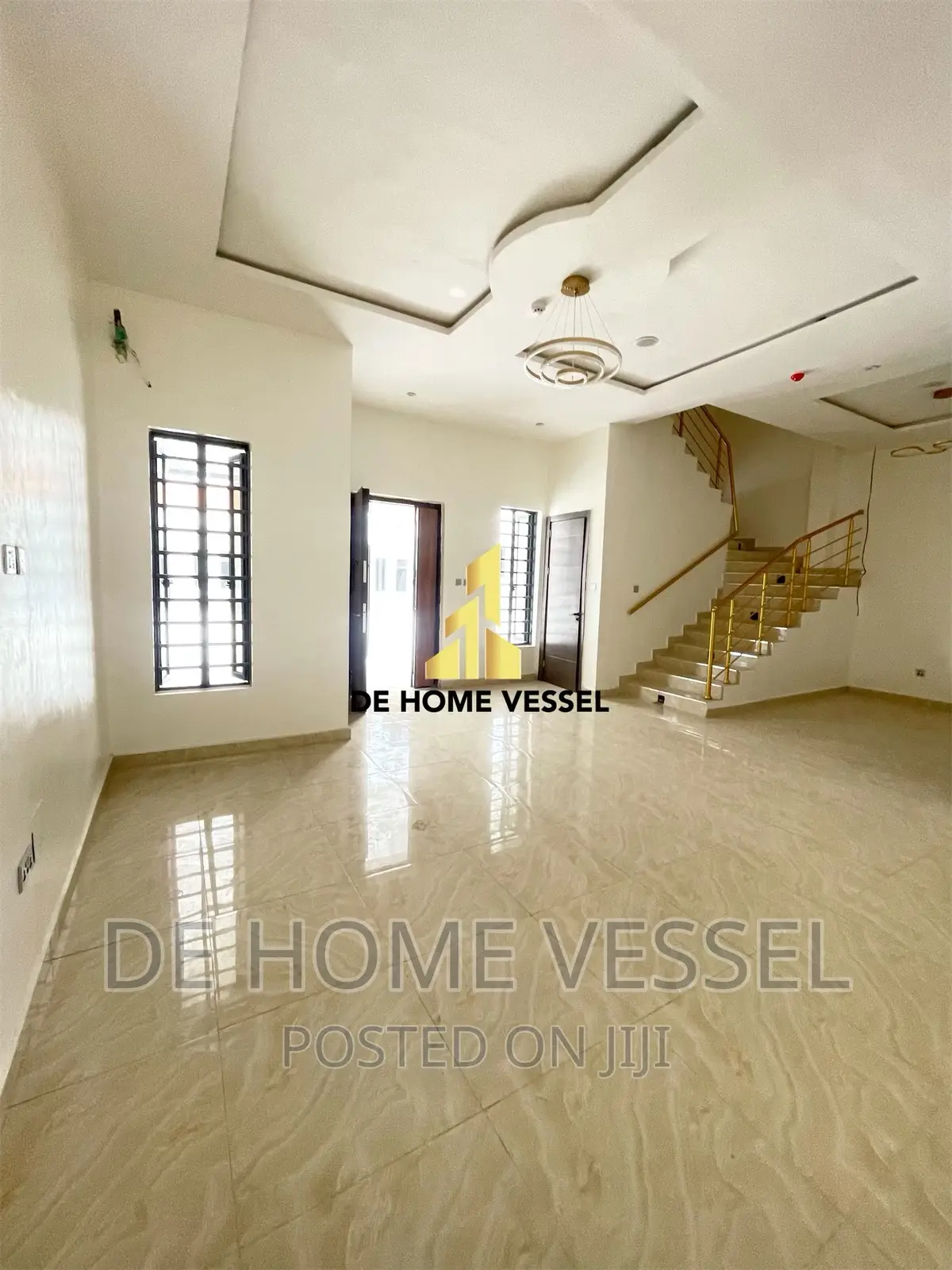 4bdrm Townhouse/Terrace in Ikate for sale in Ikate