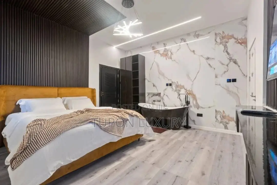 Lovely 1bedroom Apartment in Lekki Phase 1 With Bath Tub in Lekki Phase 1