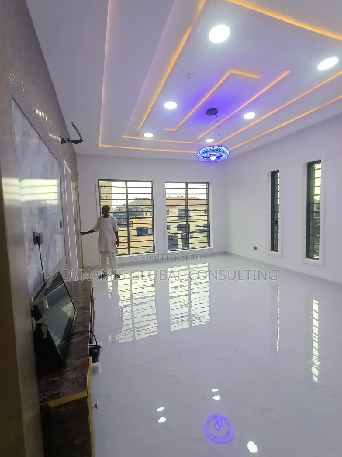 Furnished 5bdrm Duplex in Omole Phase 1 for sale in Omole Phase 1