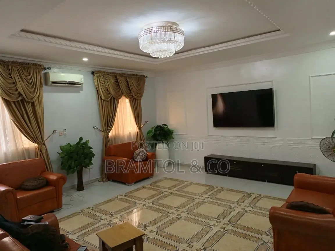 Furnished 4bdrm Townhouse / Terrace in Idu for rent in Idu