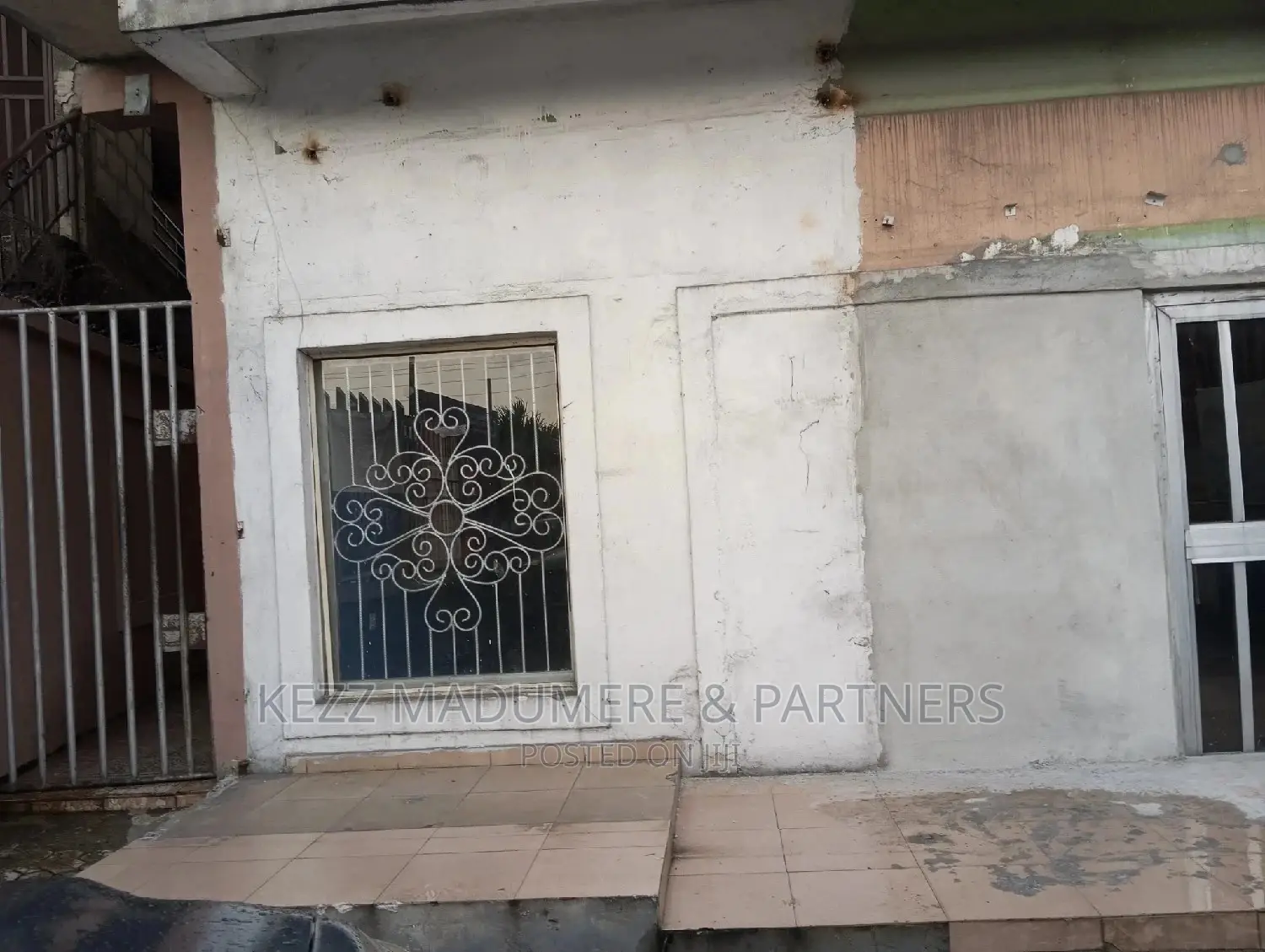 For Sale: 3 Shops on Woji Major Road in Port-Harcourt