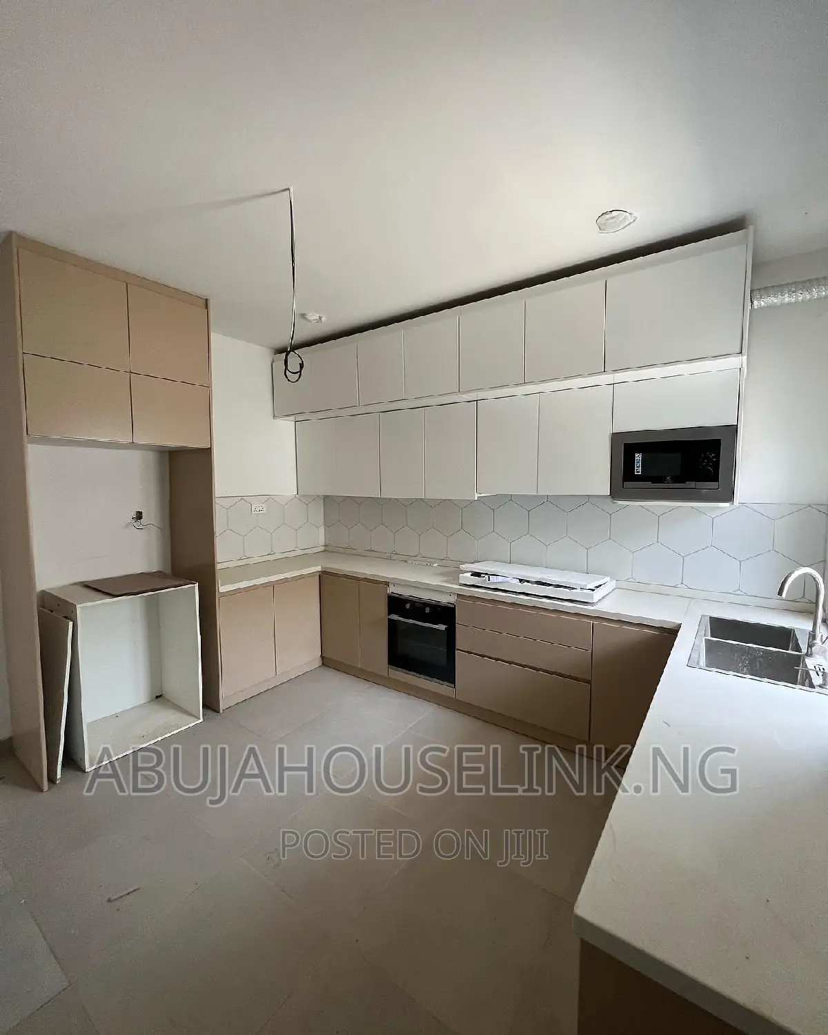 4bdrm Duplex in Jabi Water Front for sale in Jabi