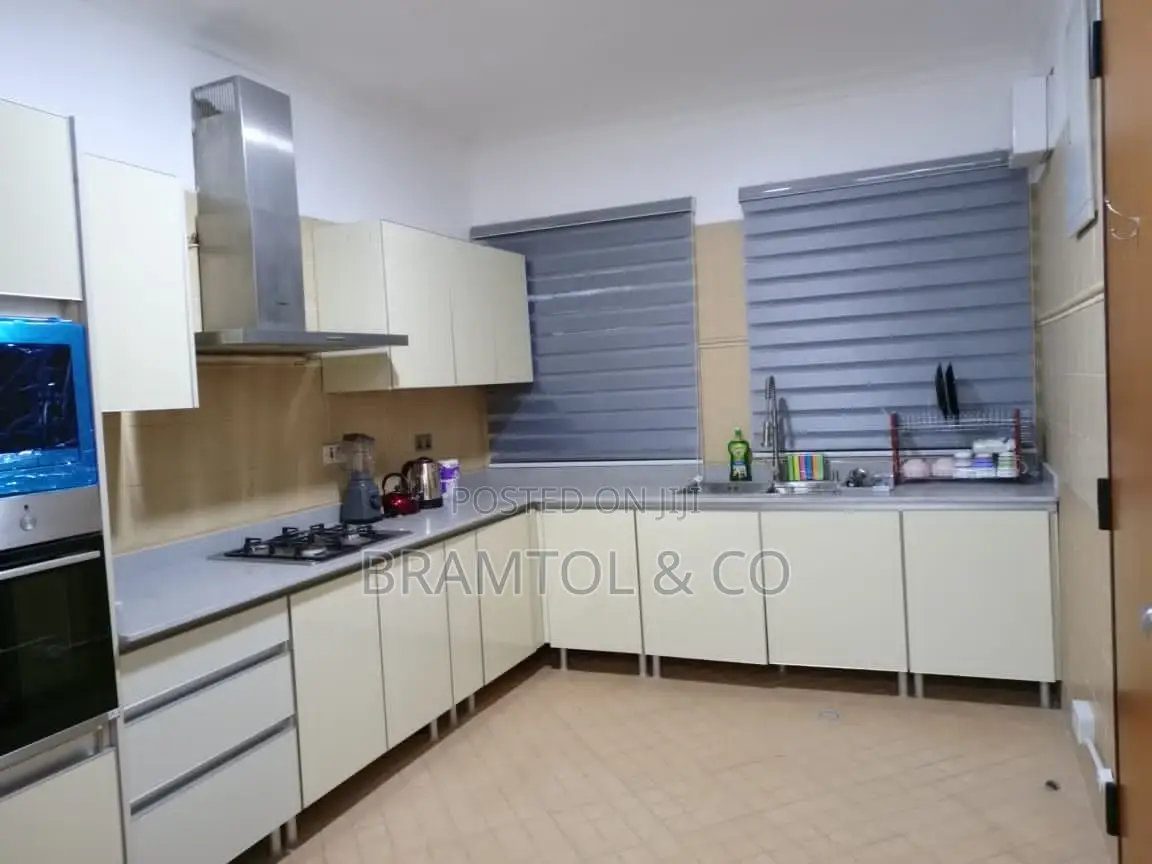 Furnished 3bdrm Townhouse / Terrace in Maitama for rent in Maitama