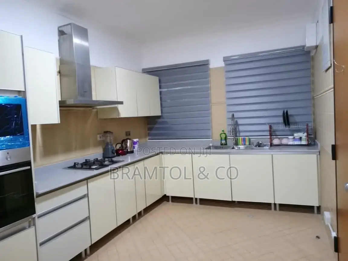 Furnished 3bdrm Townhouse / Terrace in Maitama for rent in Maitama
