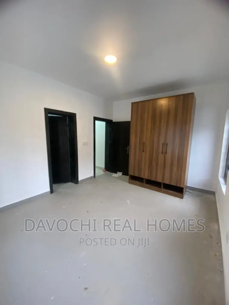 3bdrm Apartment in Ikota, Lekki for rent in Lekki