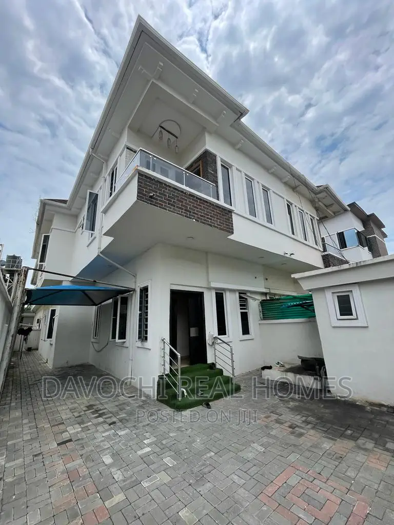 4bdrm Duplex in Osapa London, Lekki for rent in Lekki