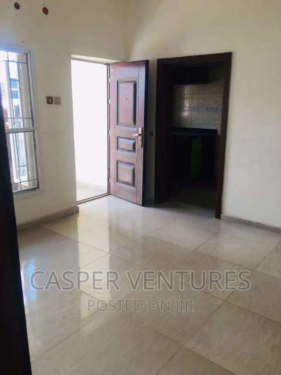 1bdrm Room & Parlour in Chevy View, Chevron for rent in Chevron