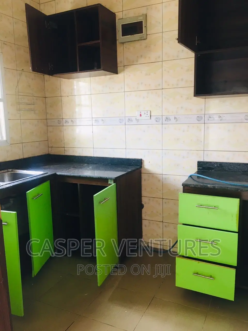 1bdrm Room & Parlour in Chevy View, Chevron for rent in Chevron