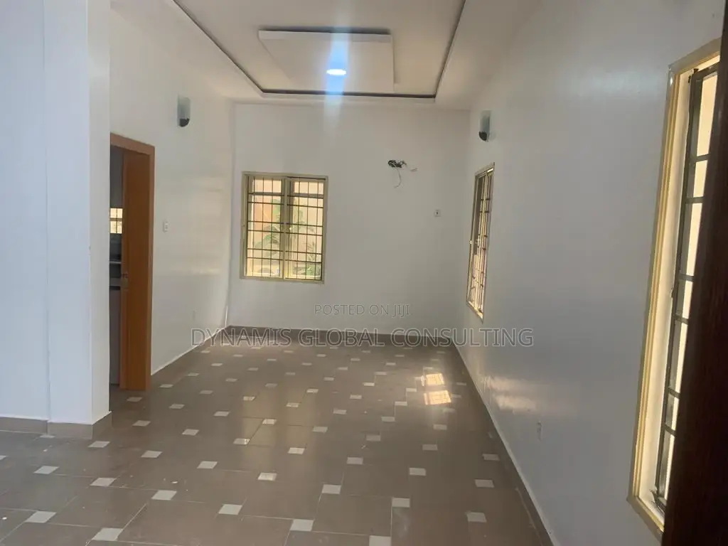 Furnished 2bdrm Apartment in Magodo Phase 2 for rent in GRA Phase 2 Shangisha
