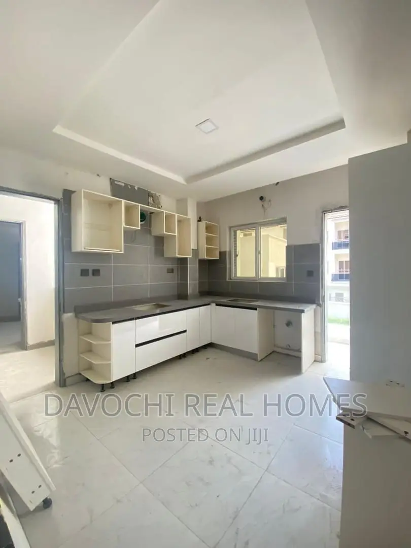 3bdrm Apartment in Ikate Lekki for sale in Ikate