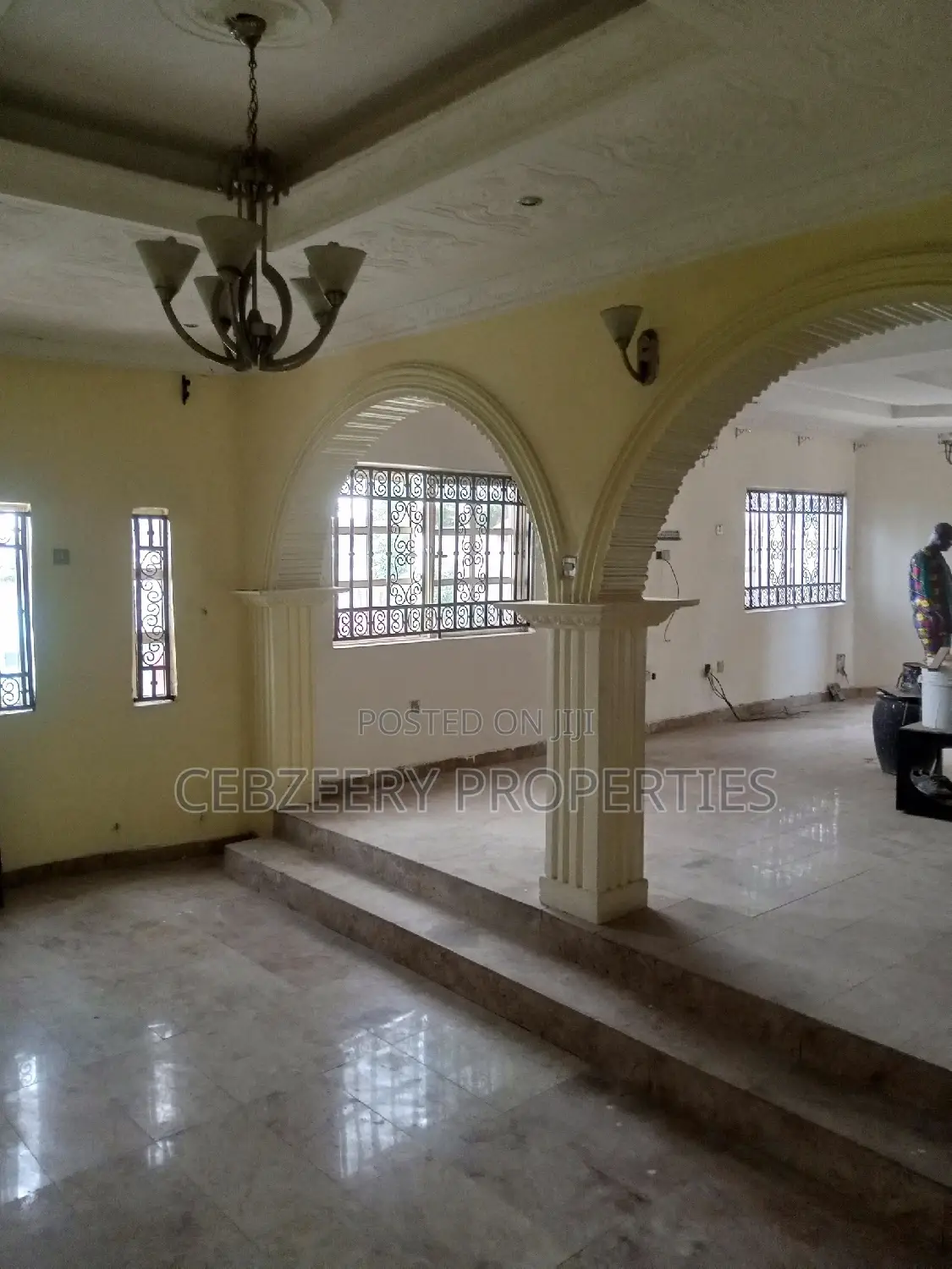 4bdrm Duplex in Ikeja for sale in Ikeja