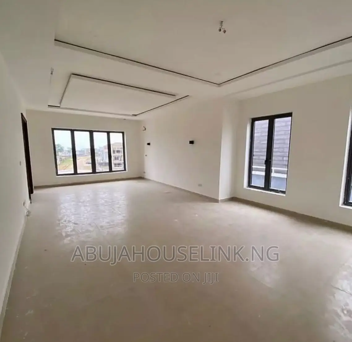 5bdrm Mansion in Wuye Abuja for sale in Wuye
