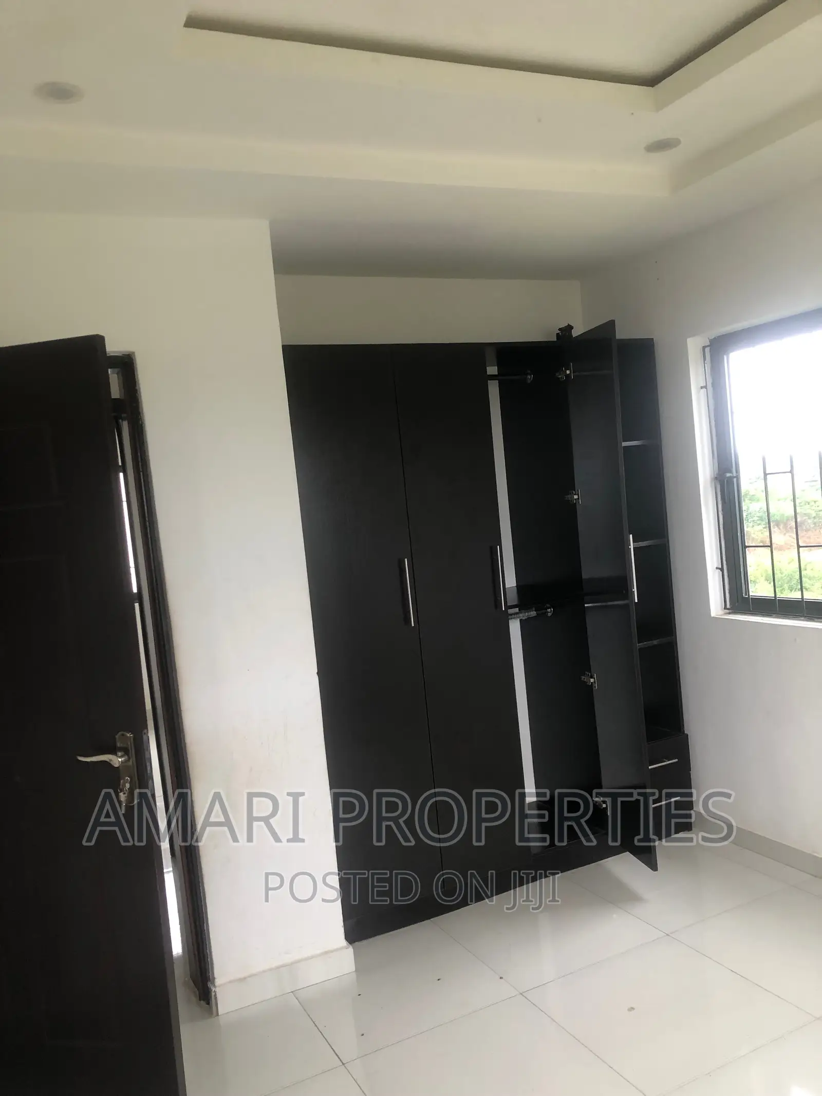 2bdrm Block of Flats in Fara Park 2, Ajah for rent in Ajah