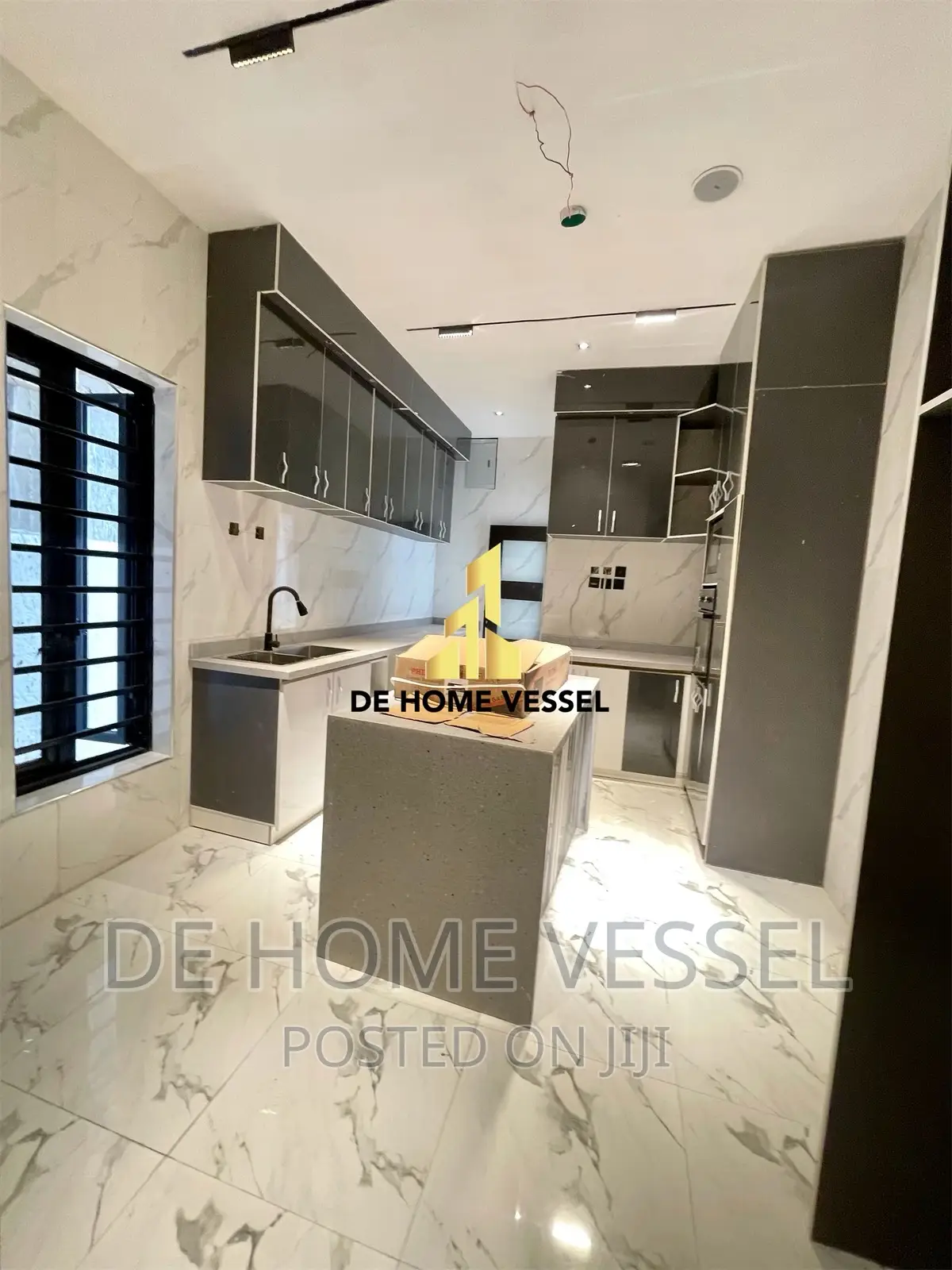 5bdrm Duplex in Lekki for sale in Lekki